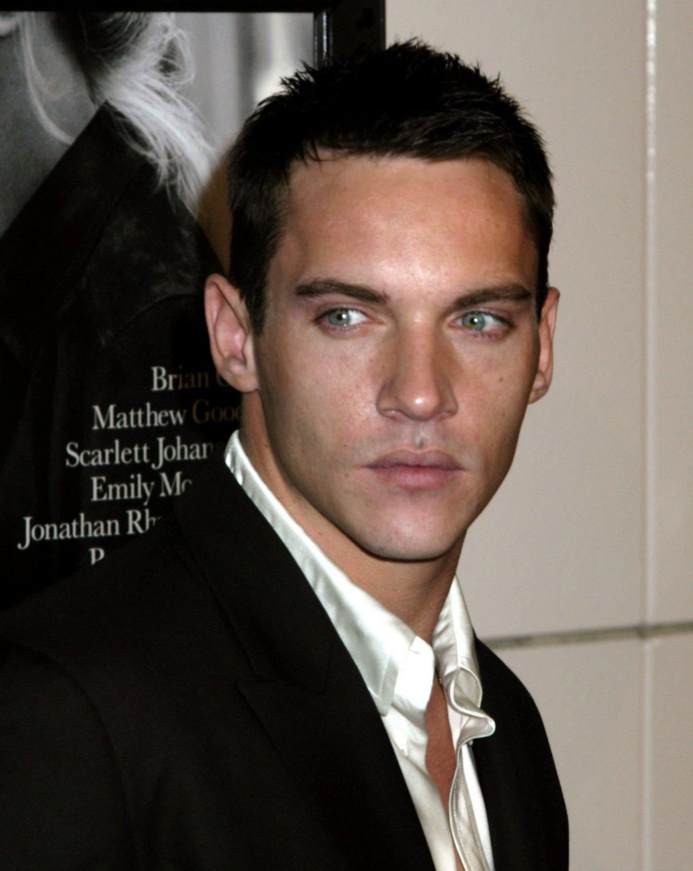 Jonathan Rhys Meyers Photo Of Pics Wallpaper Photo Theplace