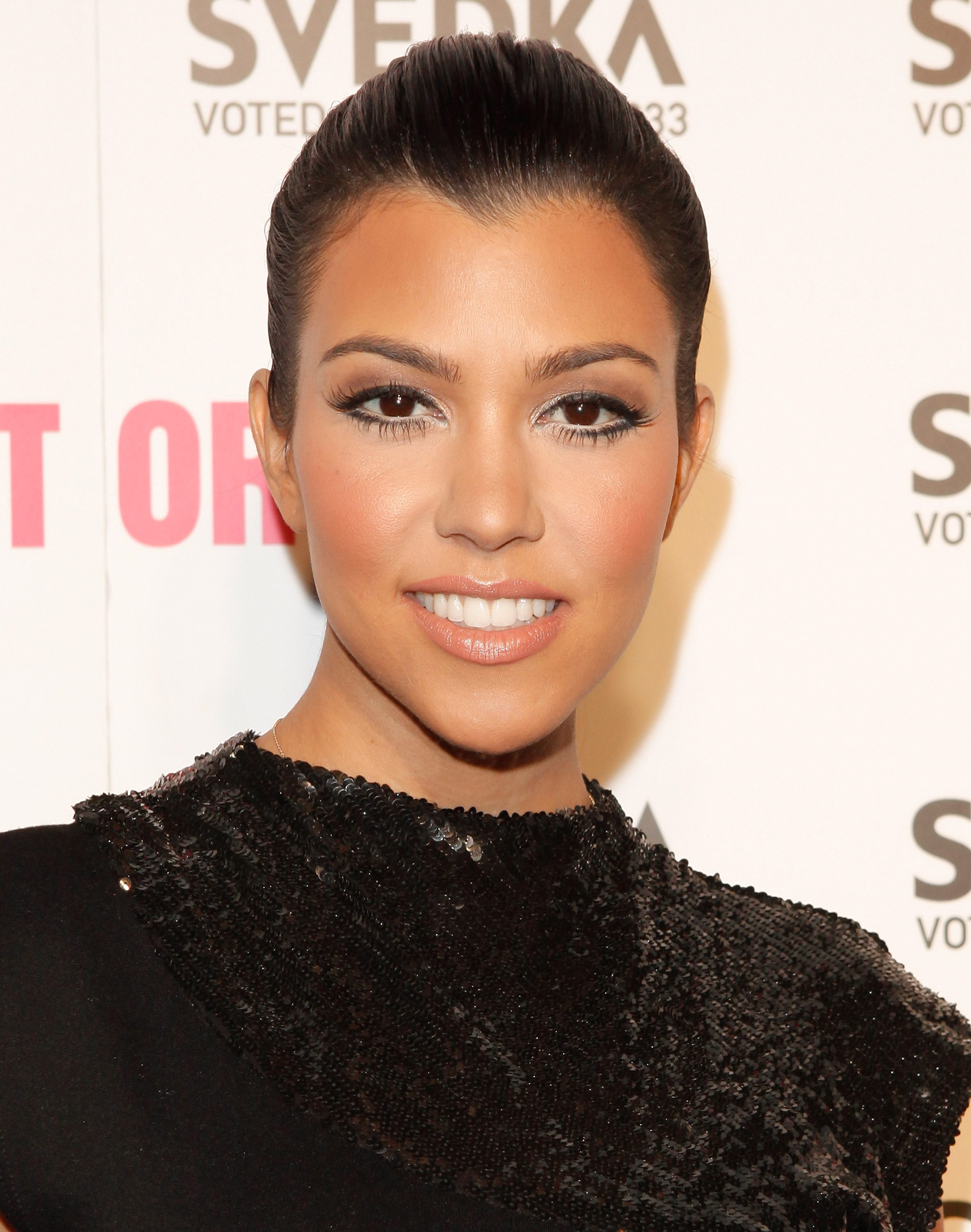 Kourtney Kardashian Photo 113 Of 427 Pics Wallpaper Photo 343383 Theplace2