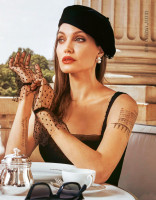 Angelina Jolie pic #1183152
