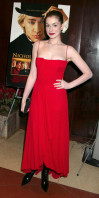 Anne Hathaway photo #