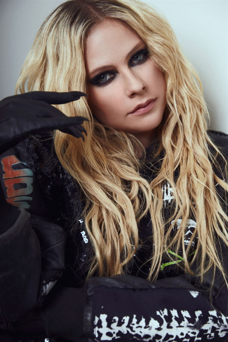 Avril Lavigne: pic #1334026
