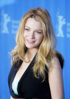 photo 29 in Blake Lively gallery [id132763] 2009-02-11