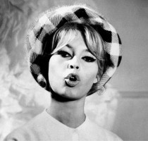 Brigitte Bardot pic #380611