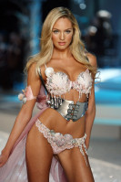 photo 10 in Candice Swanepoel gallery [id116882] 2008-11-21