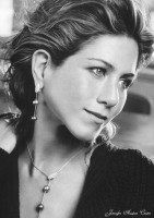photo 9 in Aniston gallery [id24646] 0000-00-00