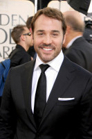 photo 8 in Jeremy Piven gallery [id284356] 2010-09-07