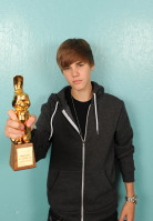photo 26 in Justin Bieber gallery [id443860] 2012-02-12