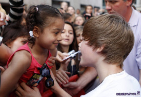 photo 6 in Justin Bieber gallery [id274545] 2010-08-03