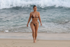 Kim Kardashian pic #1230266
