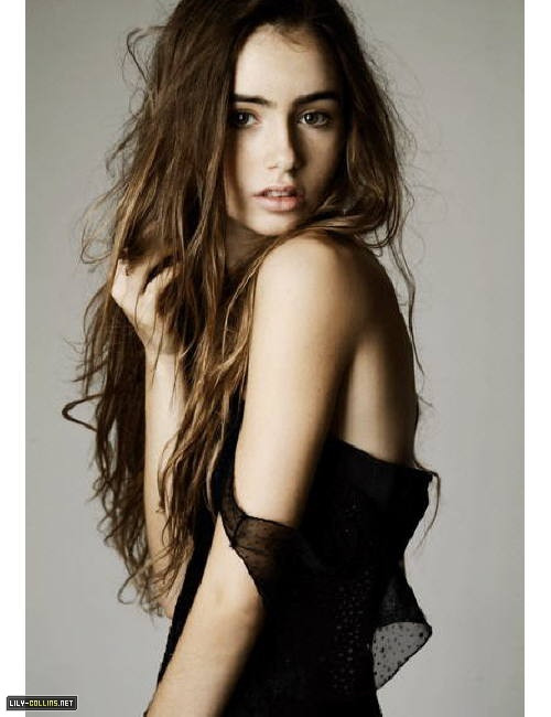 Lily Collins: pic #348999