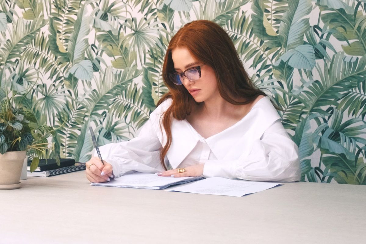 Madelaine Petsch: pic #1225476