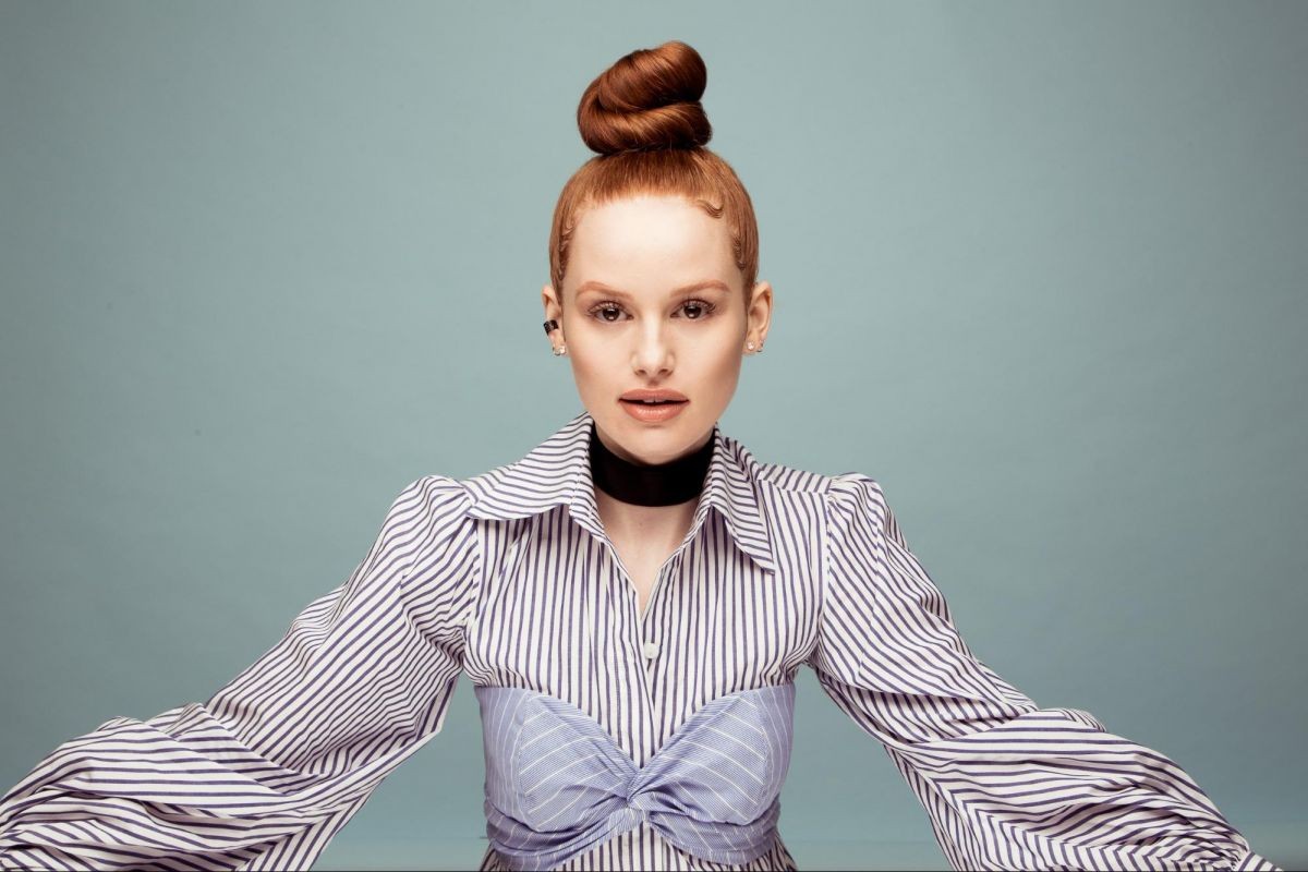 Madelaine Petsch: pic #929139