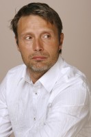 photo 6 in Mads Mikkelsen gallery [id717711] 2014-07-17