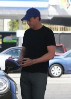 photo 6 in Matthew Perry gallery [id530813] 2012-09-10