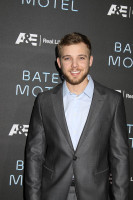 photo 18 in Max Thieriot gallery [id1281350] 2021-11-18