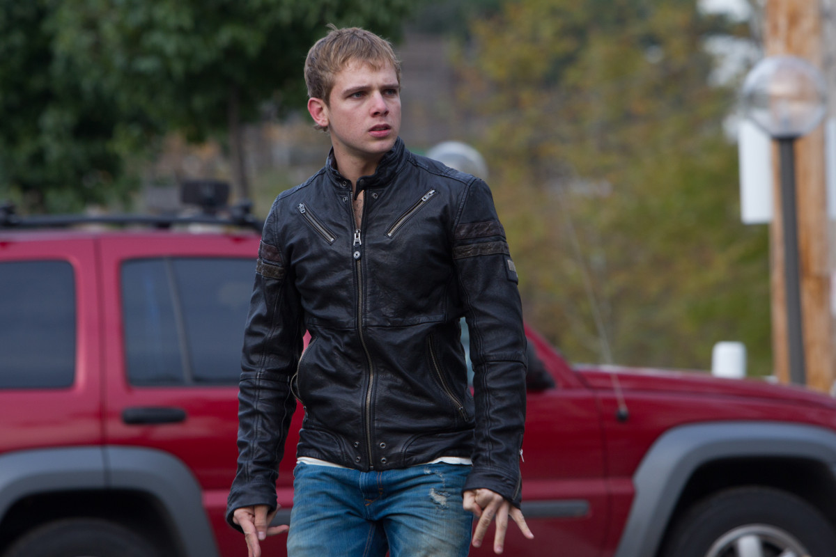 Max Thieriot: pic #1270736