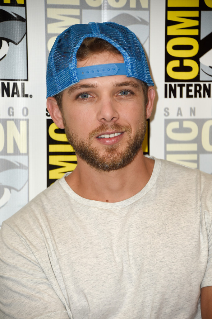 Max Thieriot: pic #1262203