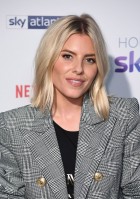 photo 13 in Mollie King gallery [id1086158] 2018-11-23