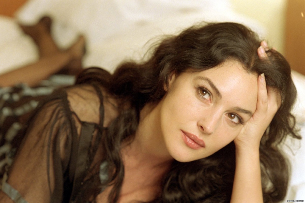 Monica Bellucci Photo Of Pics Wallpaper Photo Theplace