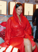 photo 10 in Rihanna gallery [id1297853] 2022-02-21