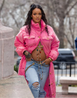 photo 24 in Rihanna gallery [id1295963] 2022-02-05