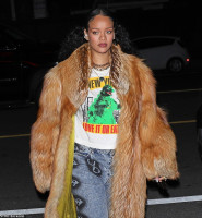 photo 16 in Rihanna gallery [id1326147] 2023-04-16