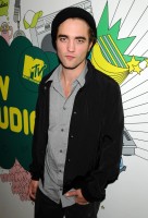 Robert Pattinson pic #124113
