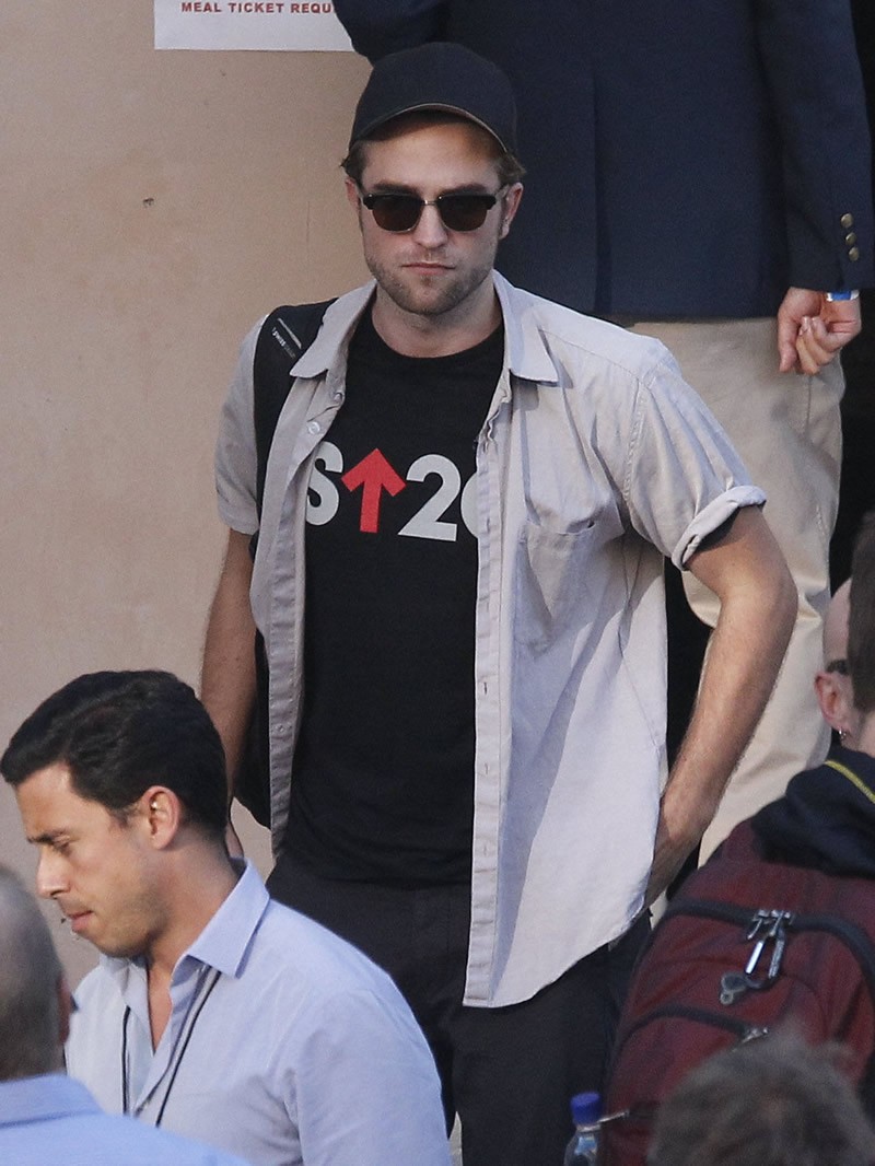 Robert Pattinson: pic #535213