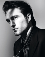 Robert Pattinson pic #1241911