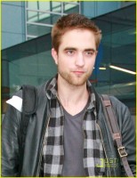 photo 8 in Robert Pattinson gallery [id122965] 2008-12-29