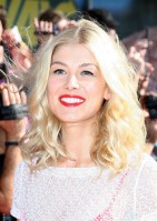 photo 8 in Rosamund Pike gallery [id403305] 2011-09-14