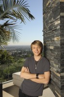 photo 9 in Sterling Knight gallery [id470490] 2012-04-04