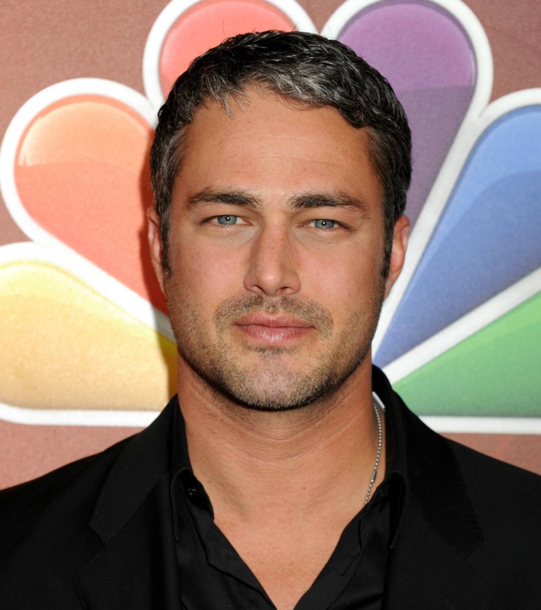 Taylor Kinney: pic #754738