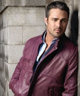 Taylor Kinney pic #570410