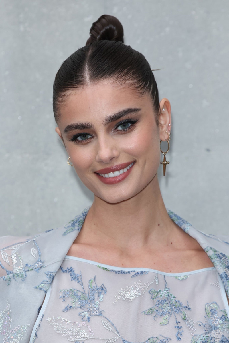 Taylor Hill: pic #1323397