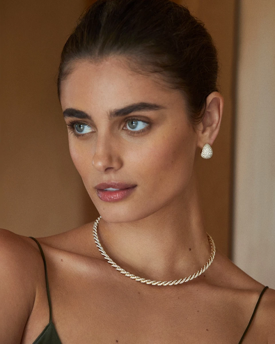 Taylor Hill: pic #1317873