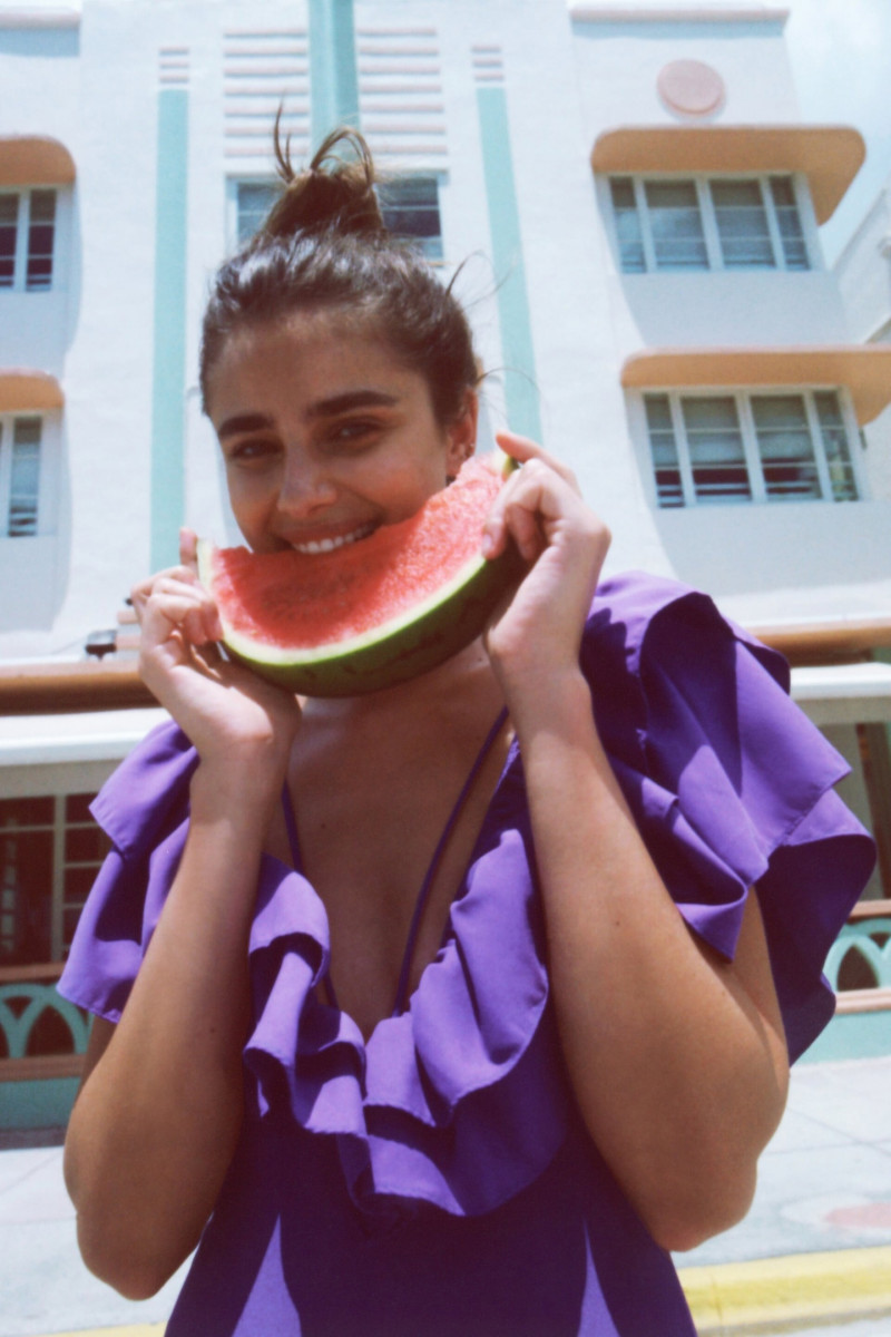 Taylor Hill: pic #1307946