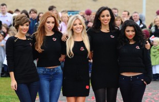 photo 19 in The Saturdays gallery [id300809] 2010-10-31