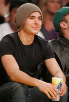 photo 6 in Zac Efron gallery [id137850] 2009-03-10