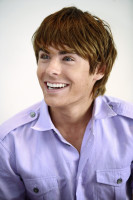 photo 21 in Zac Efron gallery [id96365] 2008-06-08