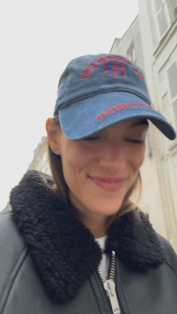 Charlotte Cardin instagram post 485517