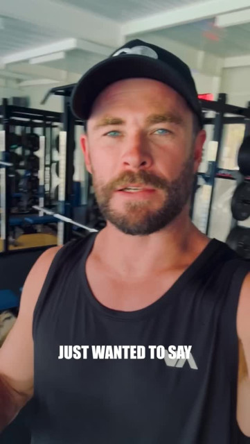 Chris Hemsworth instagram post 492126
