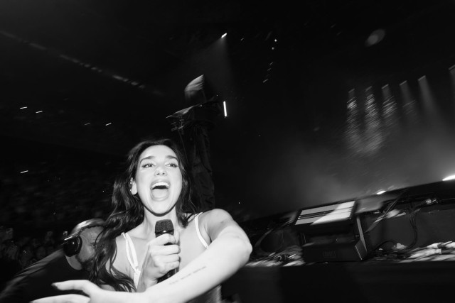 Dua Lipa instagram post 491870