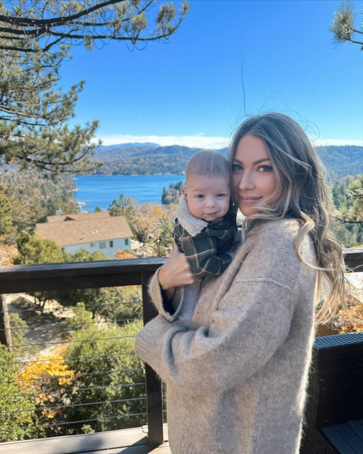 Sophie Gradon instagram post 454195