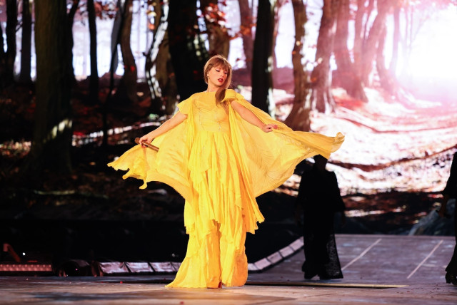 Taylor Swift instagram post 473704
