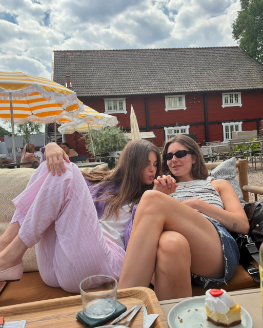 Zoe Aggeliki instagram post 471189