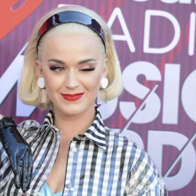 Katy Perry will pay almost $3 million for plagiarism of Dark Horse's song