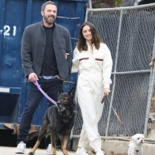 Hollywood actor Ben Affleck recently jumped on a walk with Ana de Armas