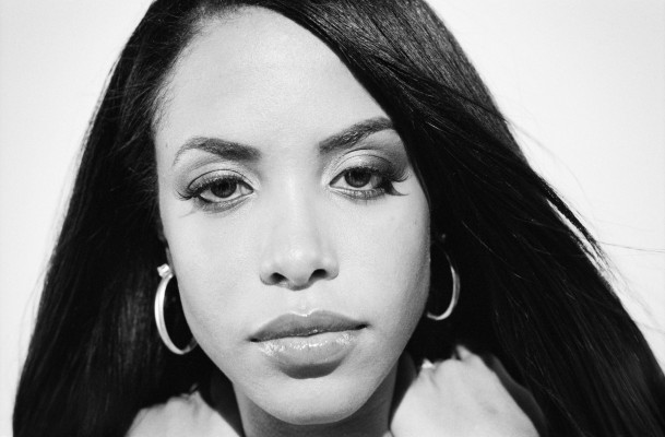 Aaliyah pic #120043