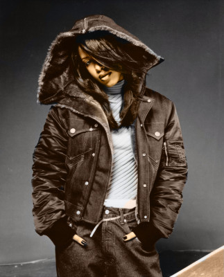 Aaliyah pic #113728